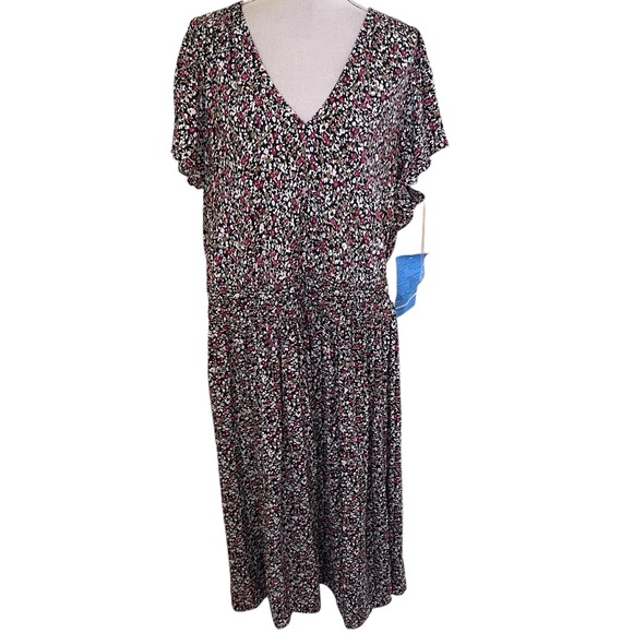 Lane Bryant Black with Ditsy Floral Print V-neck Flutter Sleeve Dress 18 - Picture 2 of 11